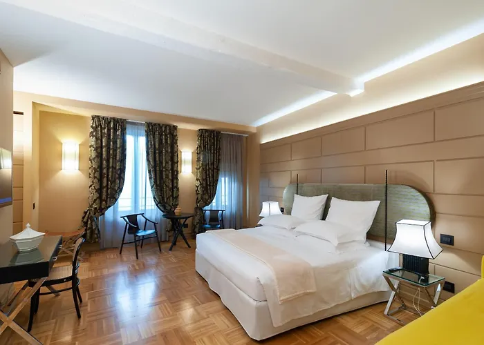 Number Nine 5* Florence